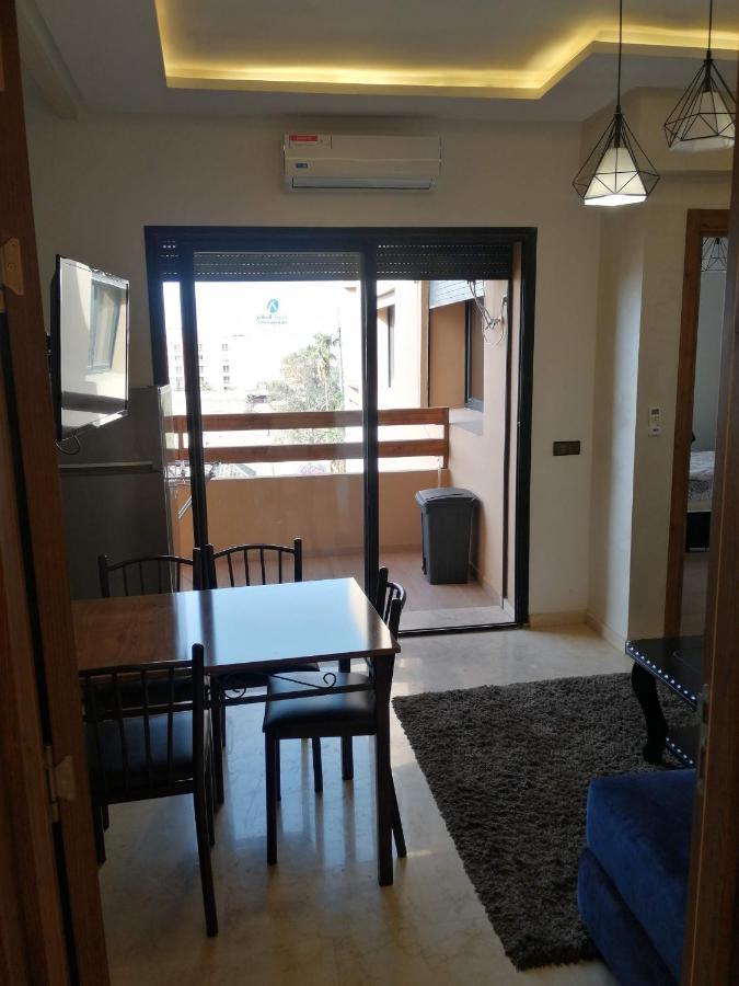 Appartement Nour 5 Marrakech Centre Gueliz Avec Piscine Marrakesh Exterior foto