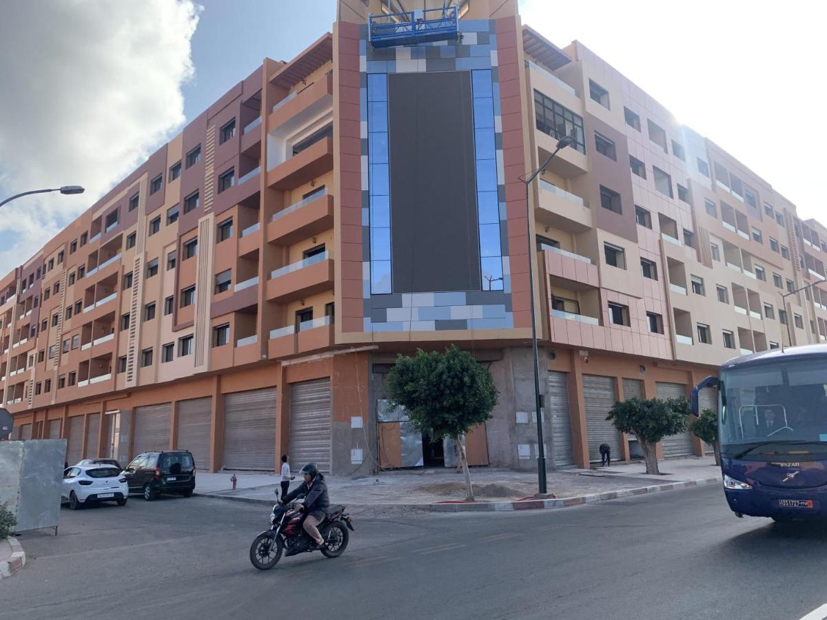 Appartement Nour 5 Marrakech Centre Gueliz Avec Piscine Marrakesh Exterior foto